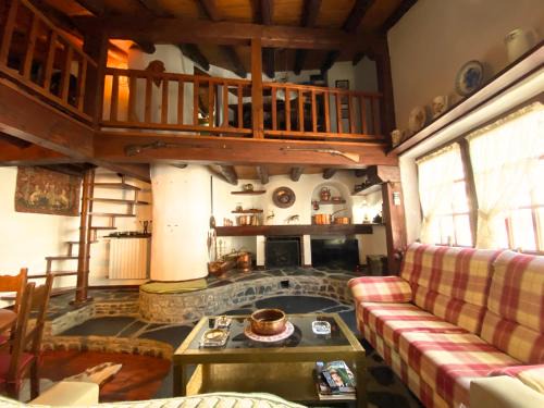Mas de Ribafeta Apartment | C5 Bordes d'Arinsal, Duplex Rustico con chimenea, Arinsal, zona vallnord