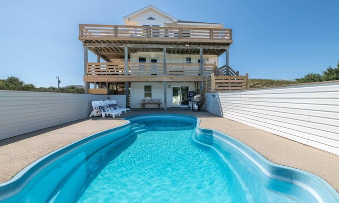 Corolla House | C9261 Blue Moon. 4x4 Beach, Ocean View, Pool, Hot Tub, Rec Room, Pool Table!