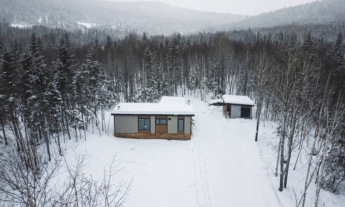 Petite-Riviere-Saint-Francois Ski Chalet | Le Bivouac du Massif Naturespasauna
