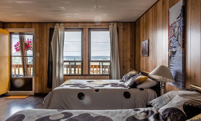 Saint-Laurent-de-l'ile d'Orleans Hotel | Motel Île d'Orléans
