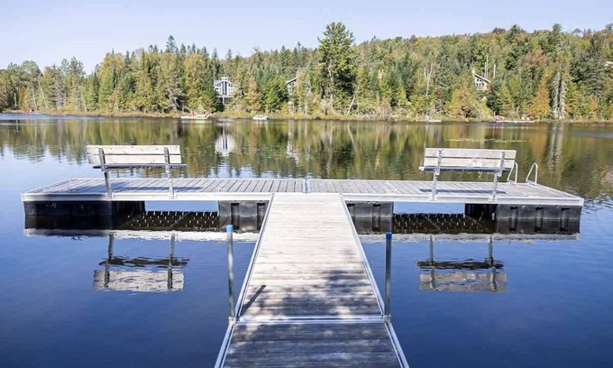Sainte-Marguerite-du-Lac-Masson Ski Chalet | Edge of Lake Walfred - Spa - Mistral Club Walfred