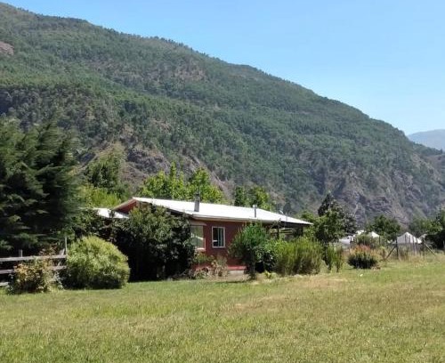 Bajos de Lircay House | Cabaña Las Juntas