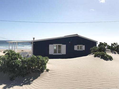 Costa de Caparica Ski Chalet | Cabana Azul