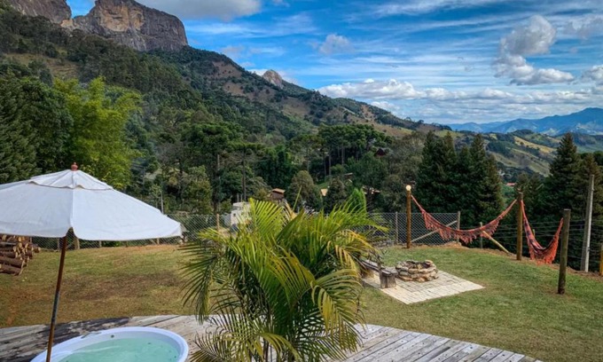 Sao Bento do Sapucai House | Cabana Lobo Guará