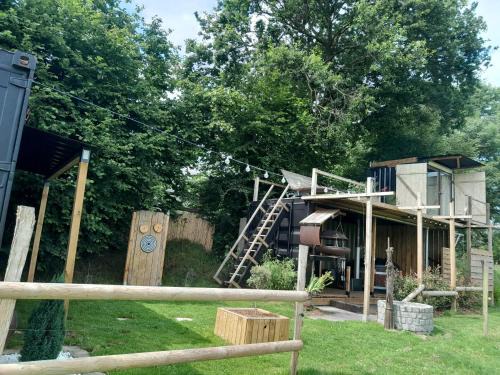 Litteau Other | cabane amazonia