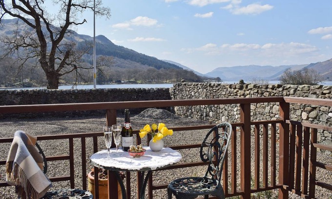 St Fillans Cottage | Cabin ∙ 1 bedroom ∙ 2 guests