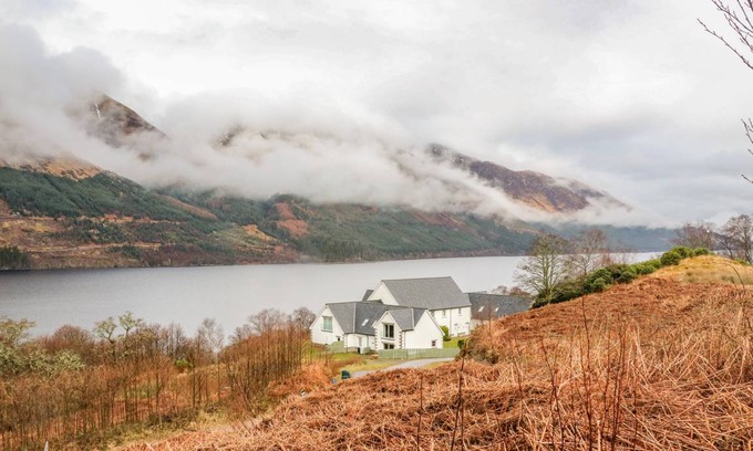 Spean Bridge Cottage | Cabin ∙ 2 bedrooms ∙ 4 guests