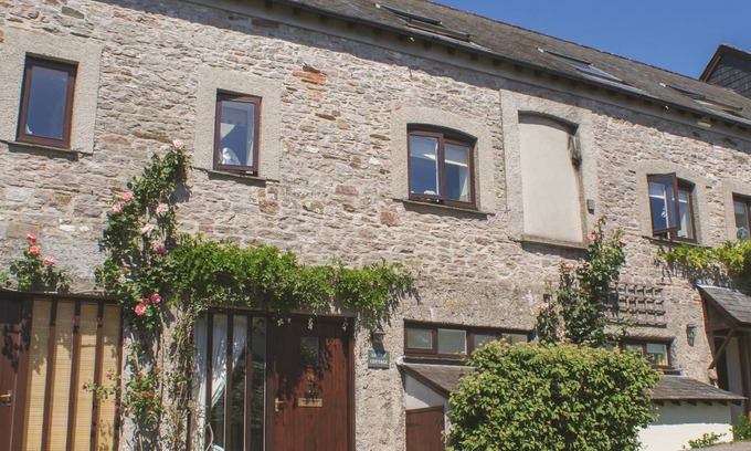 Dittisham Cottage | Cabin ∙ 3 bedrooms ∙ 5 guests