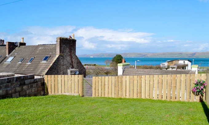 Stranraer Cottage | Cabin ∙ 3 bedrooms ∙ 6 guests