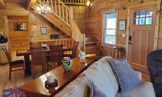 Reserve at Fairystone Cabin | Cabin at the Reserve