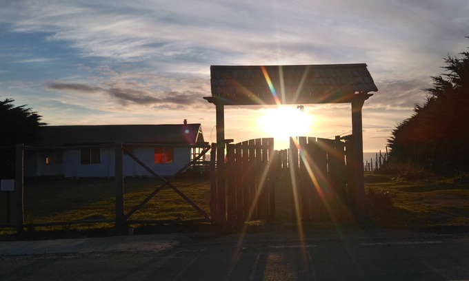 Valdivia Cabin | Cabin beach front line