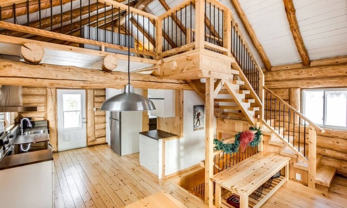 St-Adolphe-d'Howard House | Cabin for rent with access to Lac Long (Log home)