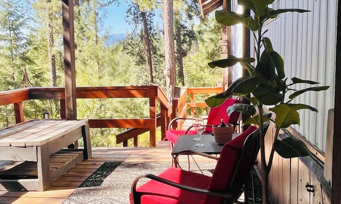 Garden Valley House | Cabin In The Clouds