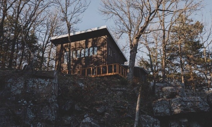 Bates Cabin | Cabin in the Mountains