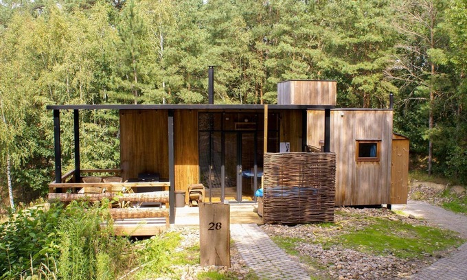 Maaseik House | Cabin with panoramic views and hot tub