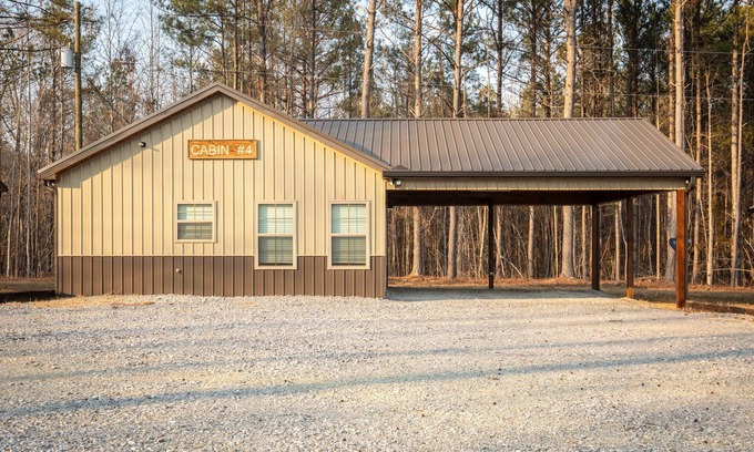 Wilsonville Cabin | CABINS OF LAY LAKE AT BEESWAX CABIN #4