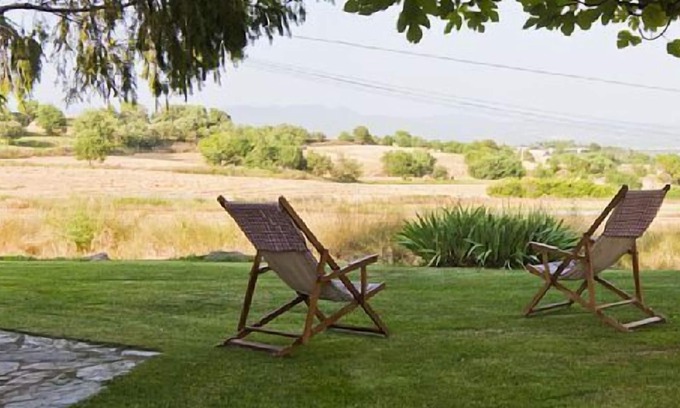 Casserres Cottage | Cal CampLlarg Cottage for 7 people, with large garden and private pool
