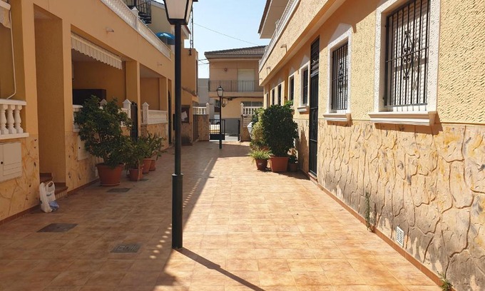 San Bartolome Apartment | Calle Miguel Delibes 2