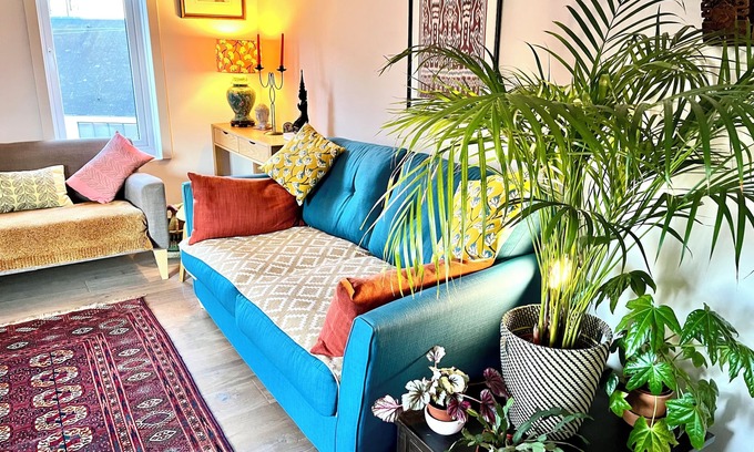 Pleasance Apartment | Calum's Apartment: in Edinburgh city centre