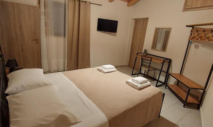 Agia Marina House | Camarake