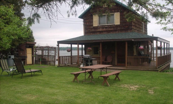 Cayuga Cottage | Camp Onondaga Fully Restored Historic Lake Front Cottage