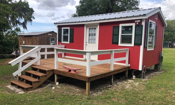 Kaplan Cabin | Camp Paradise Pecan Island- Red Cabin Only