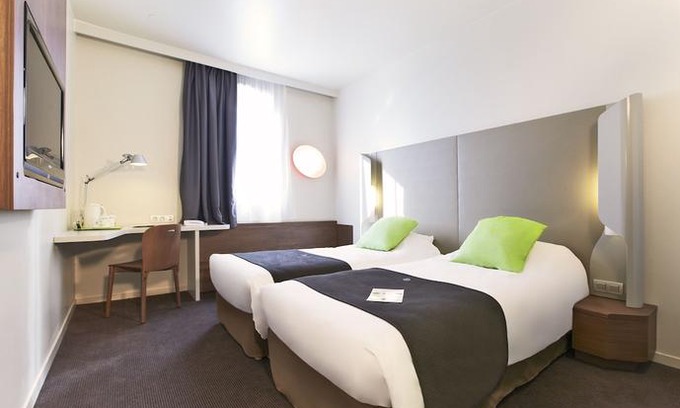 Petite-Foret Hotel | Campanile Valenciennes - Petite-Foret