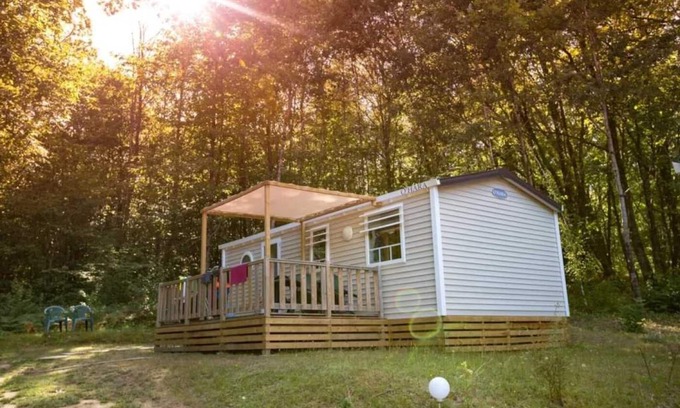 St-Sulpice-de-Mareuil House | Camping 3 étoiles - Parc aquatique - ccbbaic