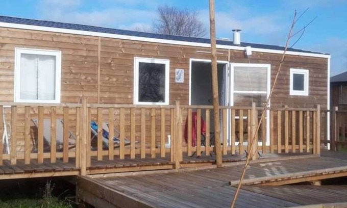 Mont-pres-Chambord House | Camping 3 étoiles - Piscine - ccbadch