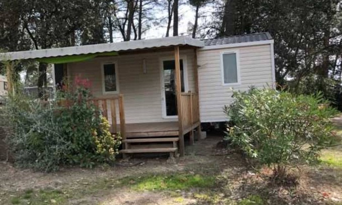 Bollene House | Camping 3 étoiles - Piscine - eehci0