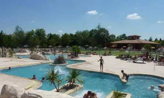 Saint-Cricq House | Camping 4 étoiles - Parc aquatique - eecged
