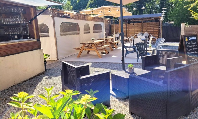 Guillac House | Camping des Cerisiers* - Tipi 4 rooms 6 people Without Sanitary