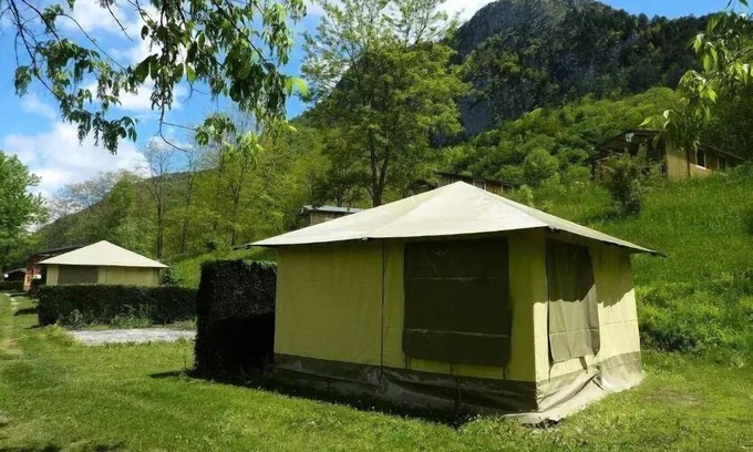 Vicdessos House | Camping Flower La Bexanelle * - Standard Canvas Bungalow 3 Rooms 4 People Without Sanitary
