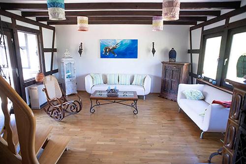 Alzenbach Apartment | Campo Allegre Duplex Ferienwohnung