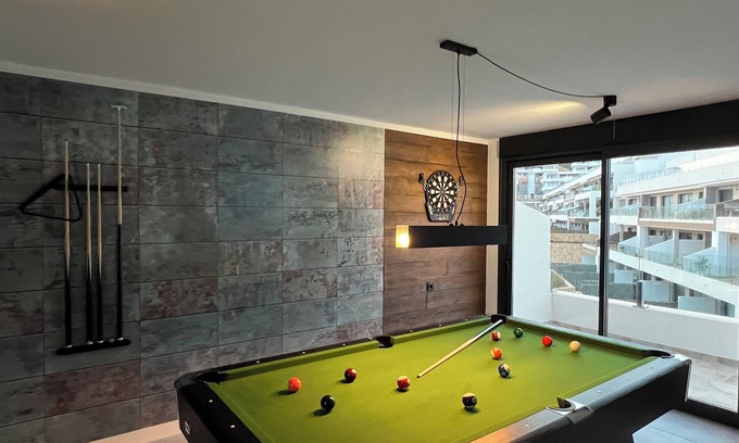 Golf Bahia Condo | Camporrosso43 luksusowy penthouse, jacuzzi, bilard