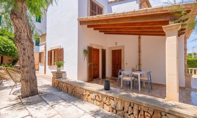 Cala Figuera House | CAN JOAN - Chalet with terrace in Cala Figuera - Santanyí. Free WiFi.