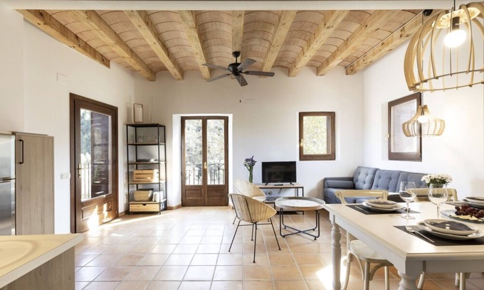 Orpi Apartment | Can Morei - El Jardí. Gran Apartamento 4/5personas