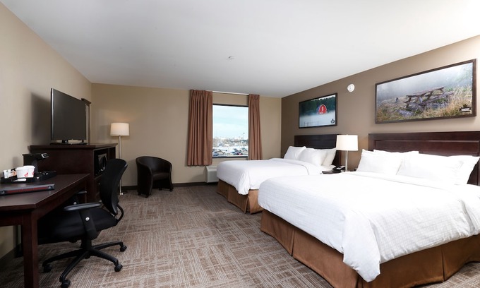 Regent Hotel | Canad Inns Destination Centre Transcona