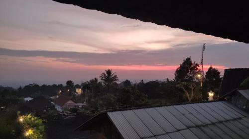 Besakih House | Candra Homestay Besakih