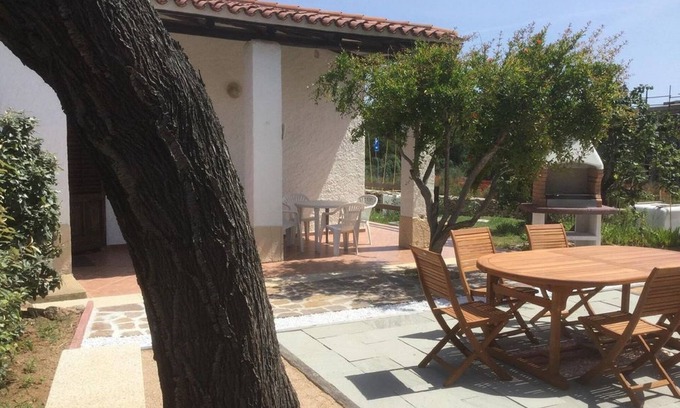 La Conia House | Cannigione: Family House near the sea