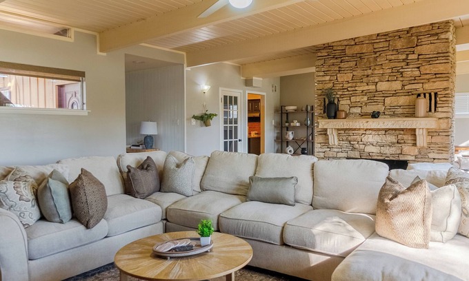 Helotes House | Canopy of Helotes