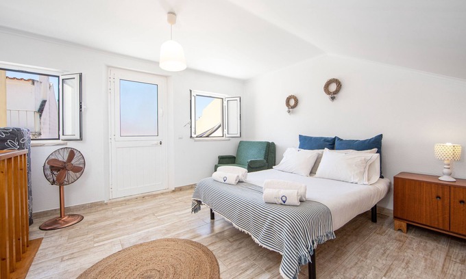 Costa de Caparica Apartment | Caparica Beach Apartment by HOST-POINT