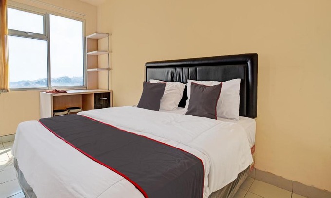 Cileunyi Hotel | Capital O 92525 Easton Park Apartment Jatinangor By Yunus