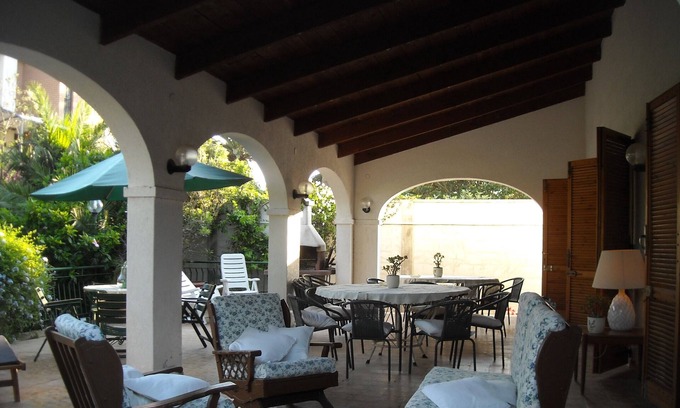 Capitana Villa | CAPITANA 8 Bedroom Villa with Direct Access to the Beach and Vast Garden