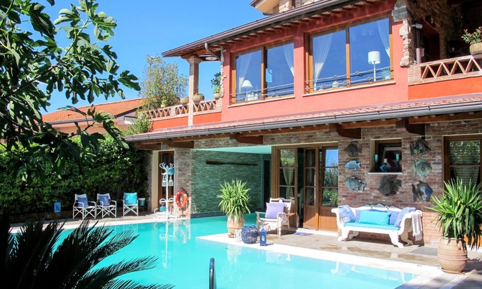 Corsanico House | Capo Corso by Interhome