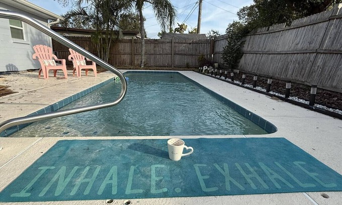 Orange Lake Village House | Captain's Cove with pool in Sunny Largo, FL