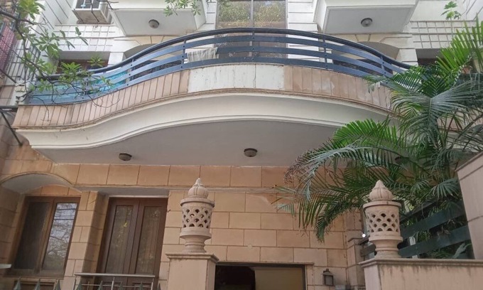 Nehru Place Apartment | Captivating 2-Bed Apartment in New Delhi