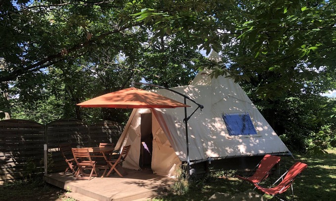 Gravieres RV Rental | Caravan 'Le Tipi La Châtaigneraie' with Private Terrace