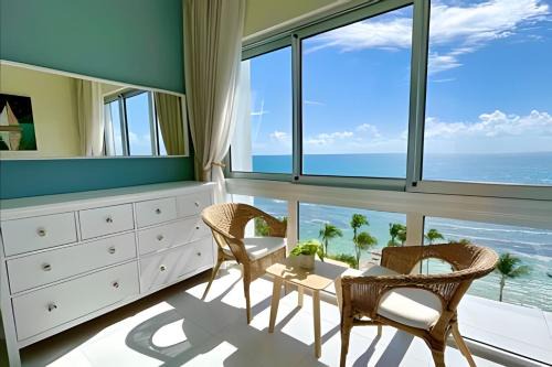 Juan Dolio - El Pueblo Apartment | Caribbean OceanView 1Bdrm Beachfront Apartment