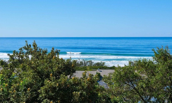 Peregian Beach Apartment | Carlaminda - 4/26 Avocet Parade